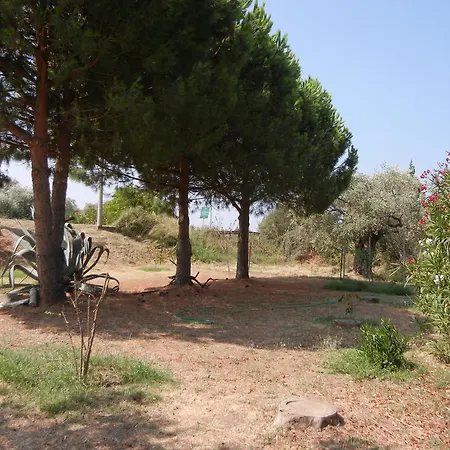 Apartment Lakis *