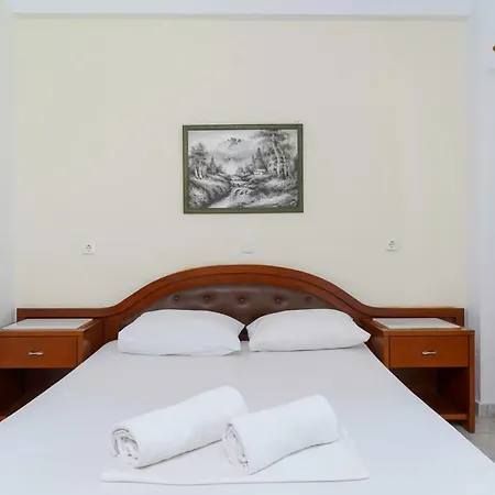 Lakis Appartement Prínos